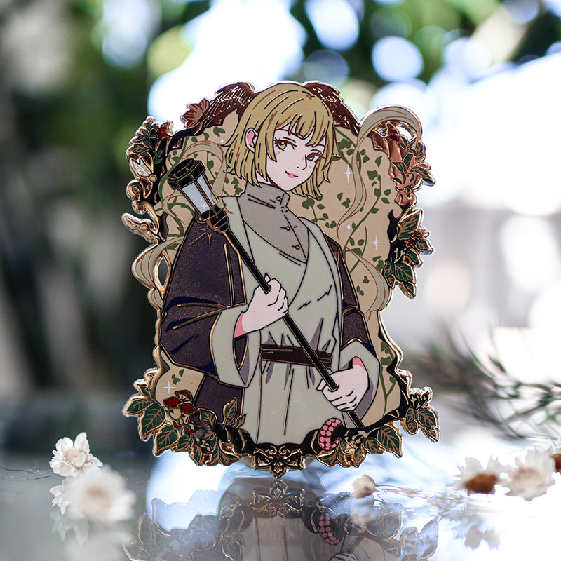 Falin Dungeon Meshi Portrait Enamel Pin