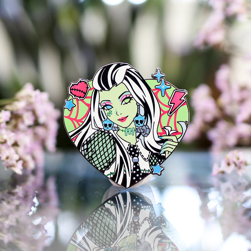 Frankie Monster High Graphic-Style Enamel Pin
