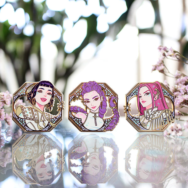 [PRE-ORDER SHIPS JAN 2026] HUNTRIX GOLDEN GRAPHIC-STYLE KPOP DEMON HUNTERS ENAMEL PIN